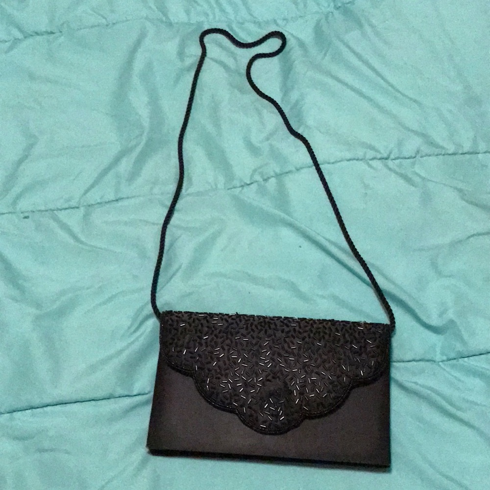 Black clutch!